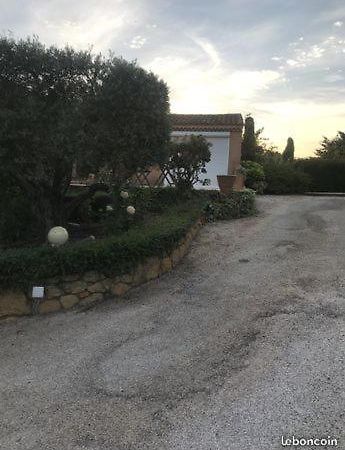 فيلا Lançon-Provenceفي Studio 30 M² المظهر الخارجي الصورة